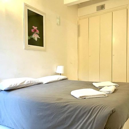 Colosseo 13 Boutique Apartment โรม ภายนอก รูปภาพ
