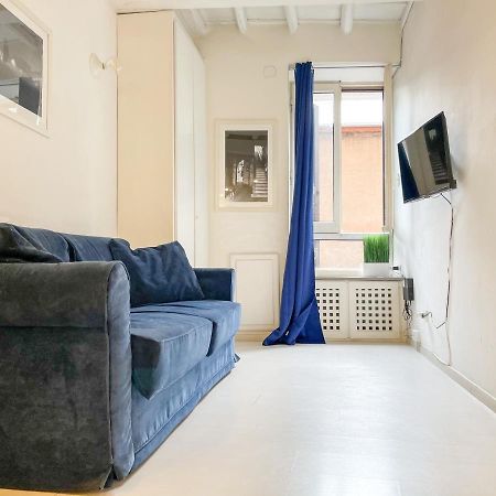 Colosseo 13 Boutique Apartment โรม ภายนอก รูปภาพ