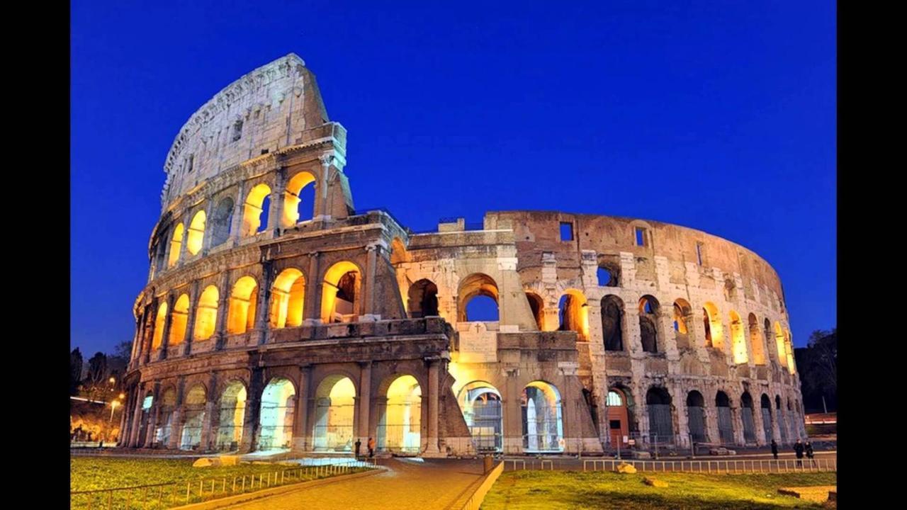 Colosseo 13 Boutique Apartment โรม ภายนอก รูปภาพ