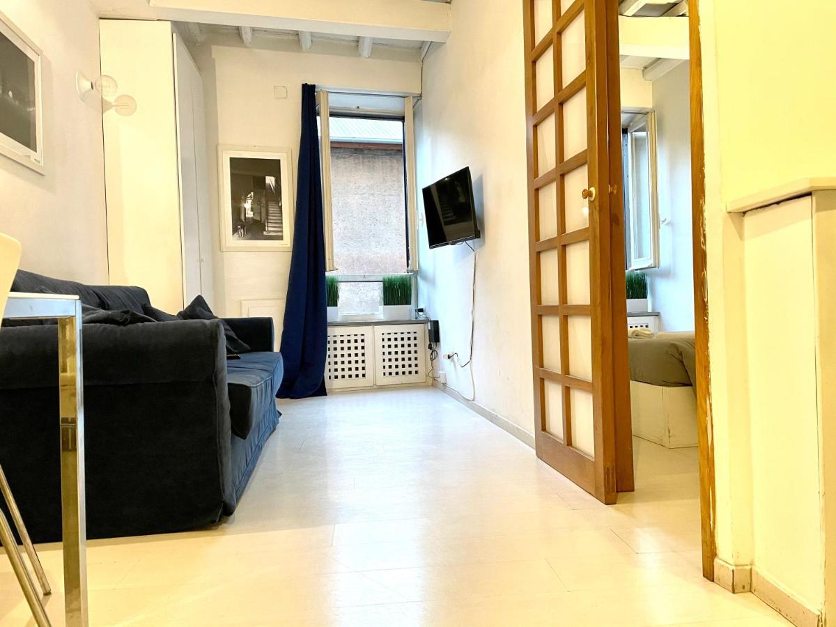 Colosseo 13 Boutique Apartment โรม ภายนอก รูปภาพ