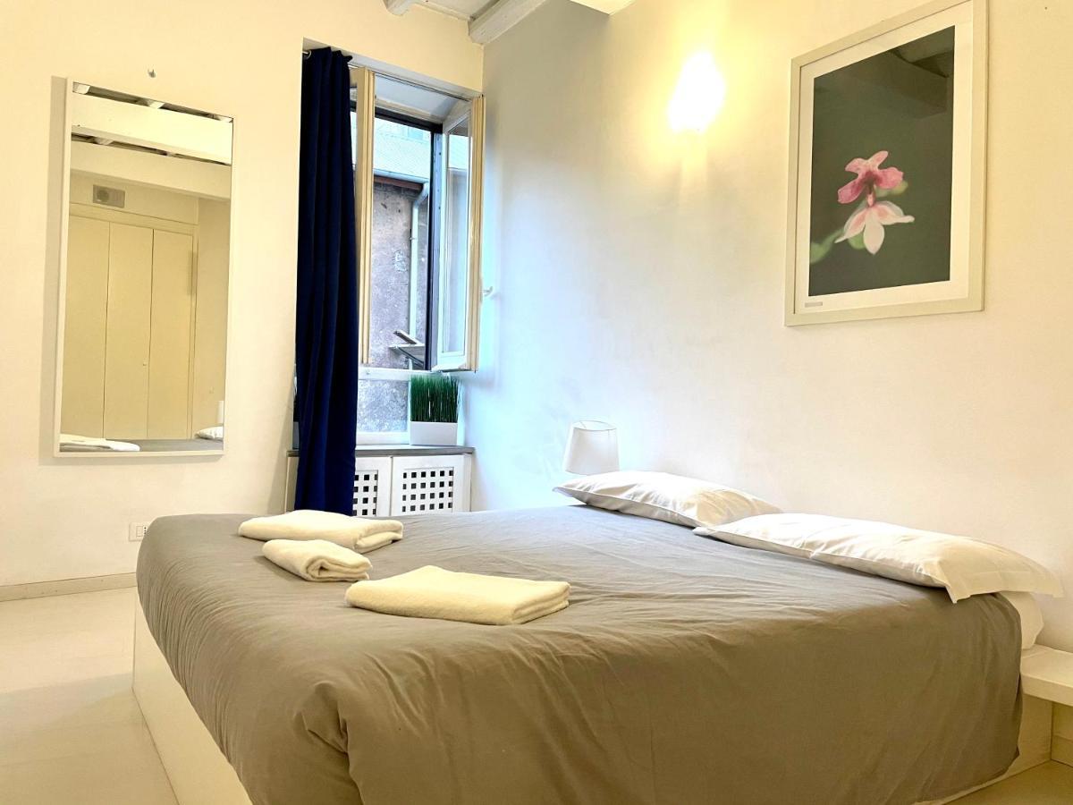 Colosseo 13 Boutique Apartment โรม ภายนอก รูปภาพ